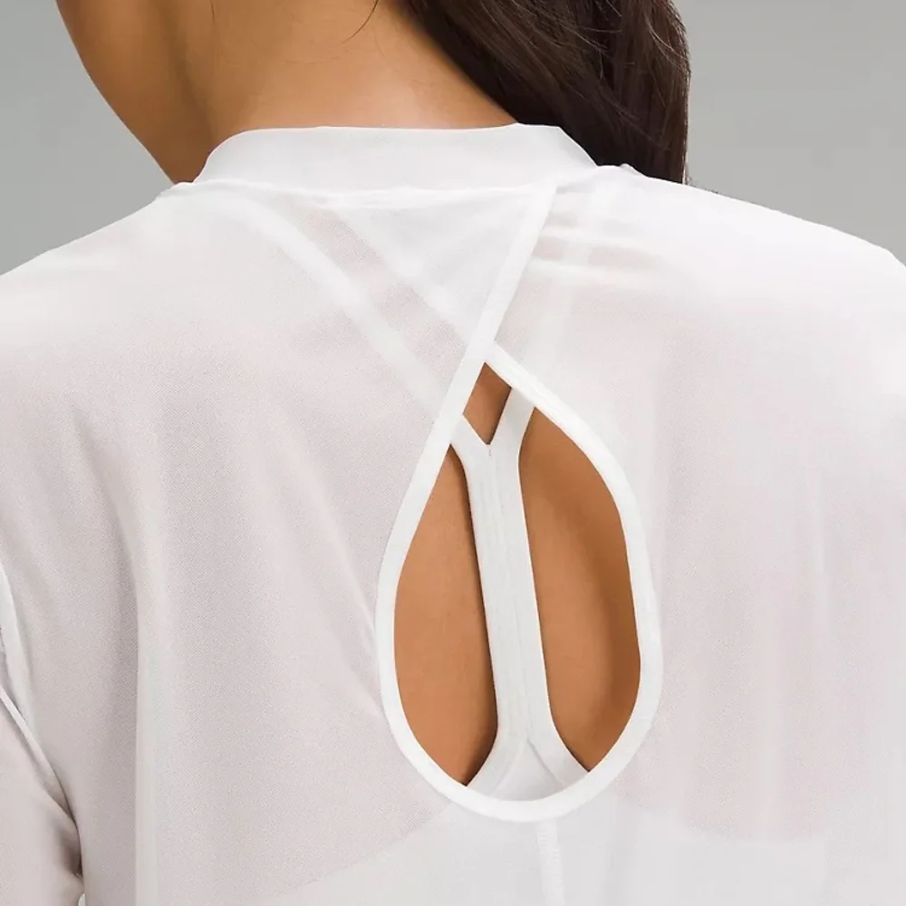 (A11) Lululemon Keyhole Mesh Long Sleeve Top, White, Size 12, NWT‎